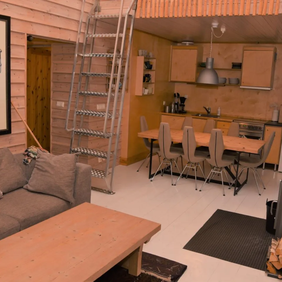 BASE CAMP 233