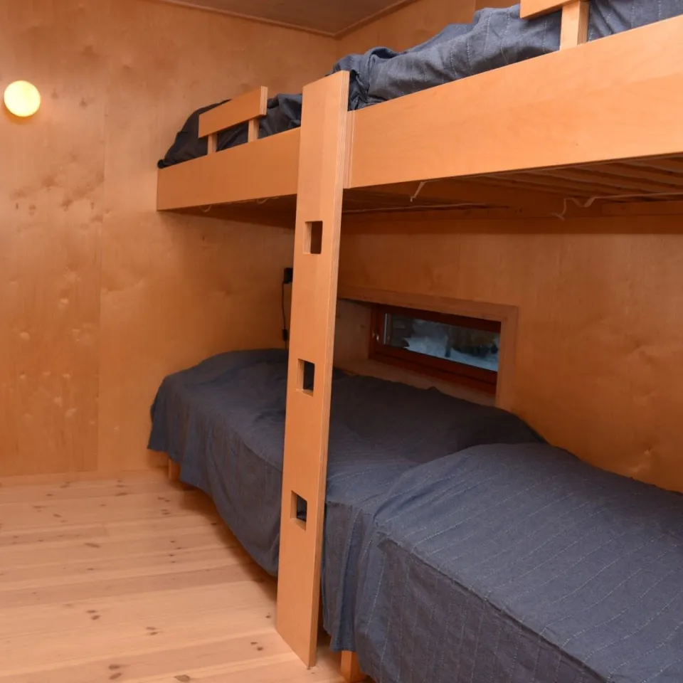 BASE CAMP 233