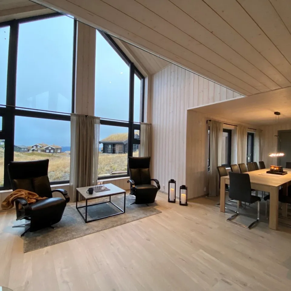 MOLTMYRVEGEN 46