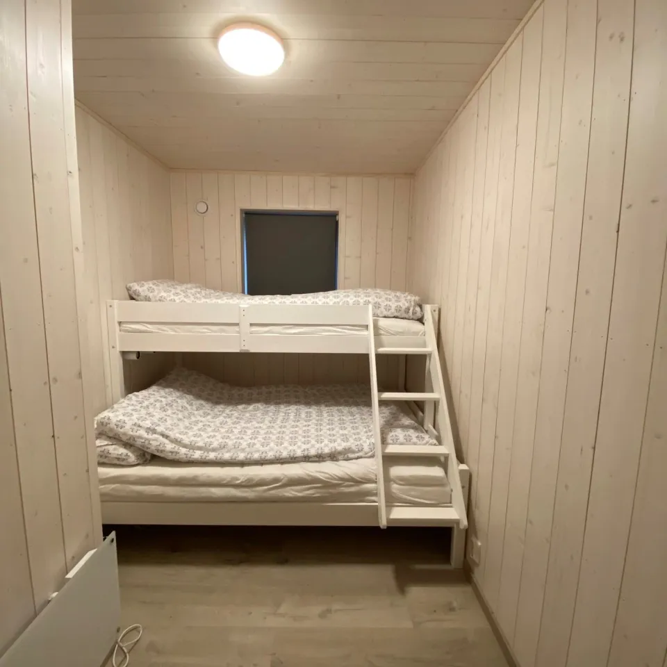 MOLTMYRVEGEN 46