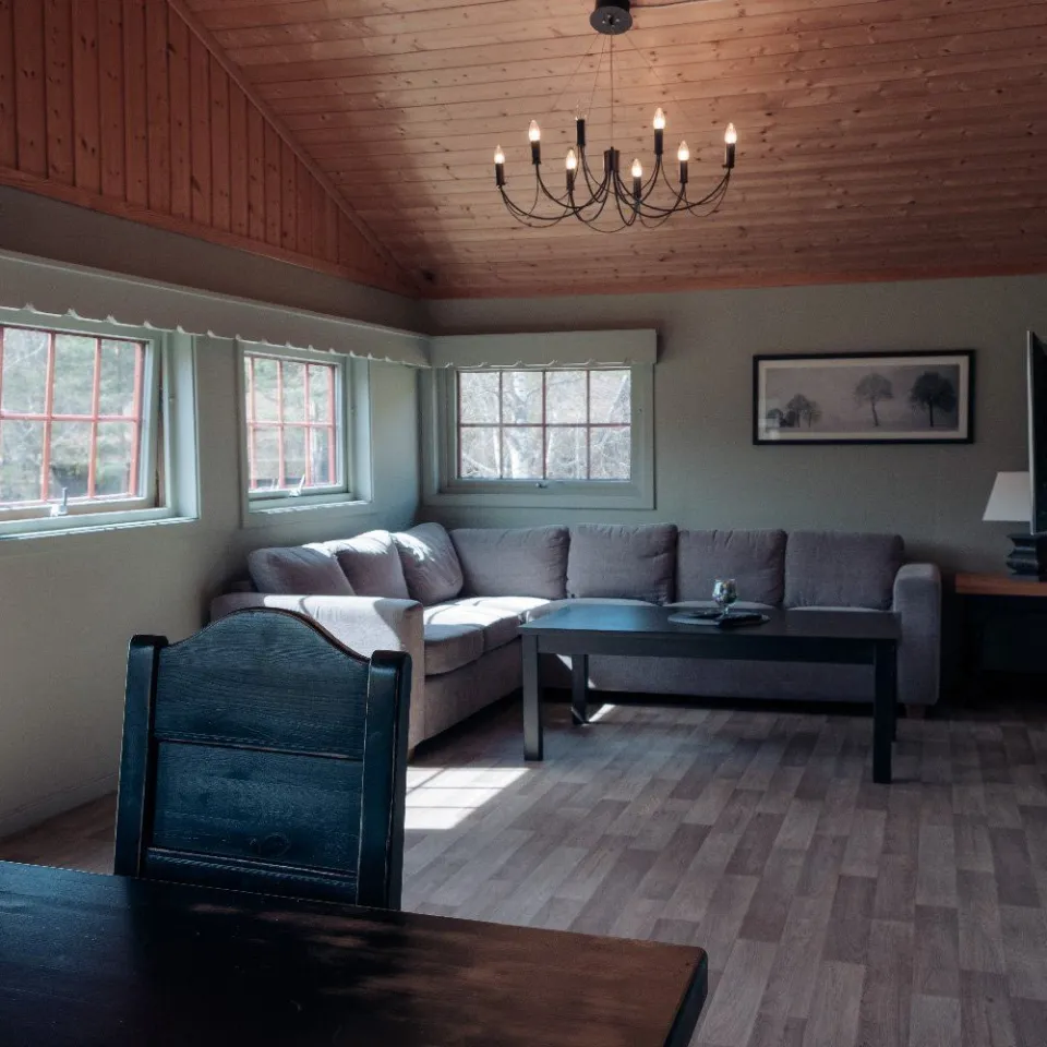 Leilighet med 10 sengeplasser på 2.etasje i campingbygget