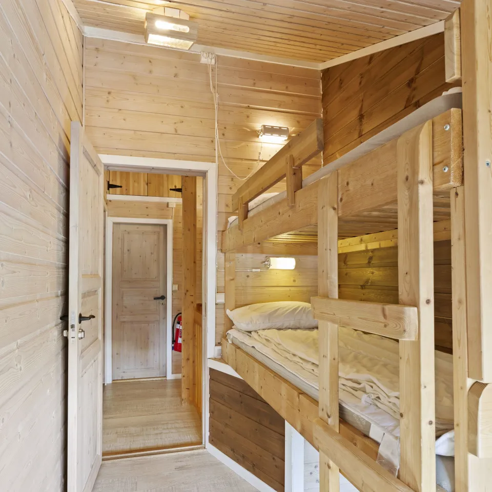 SØRLIA 17D 