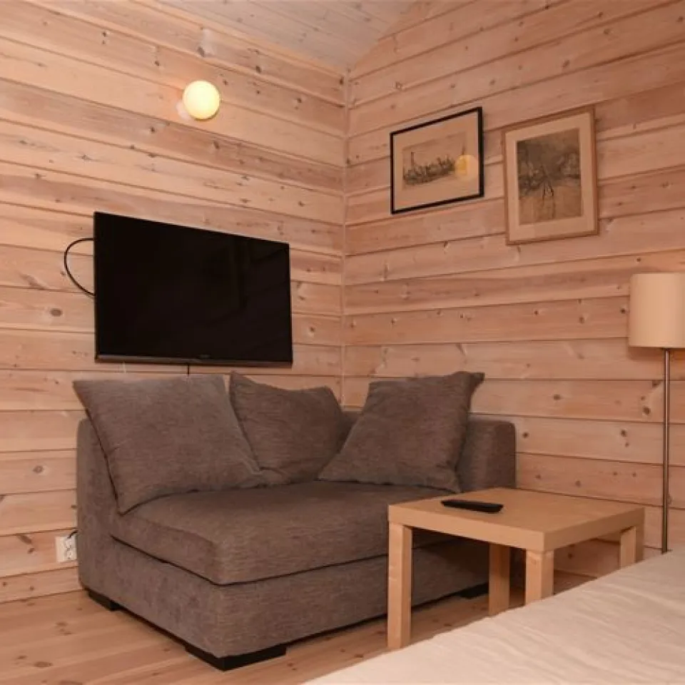 BASE CAMP 233