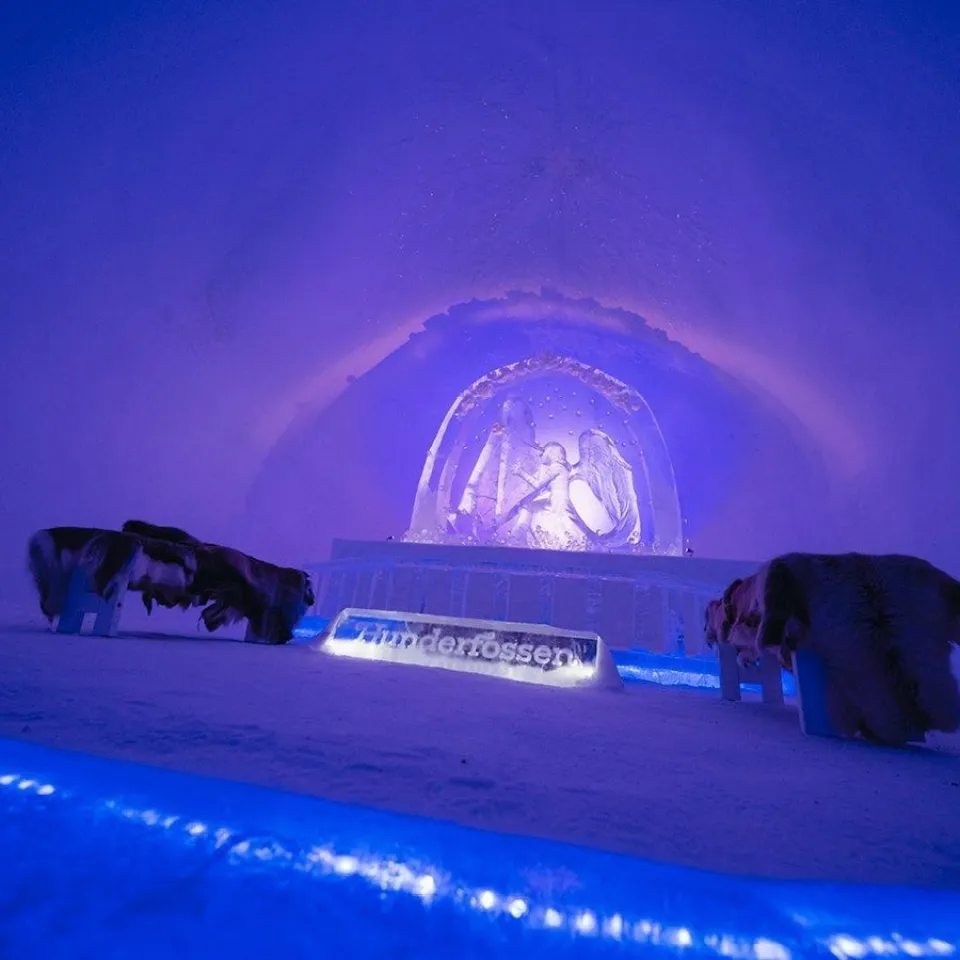 Pakke med overnatting i Snøhotellet Dobbeltrom