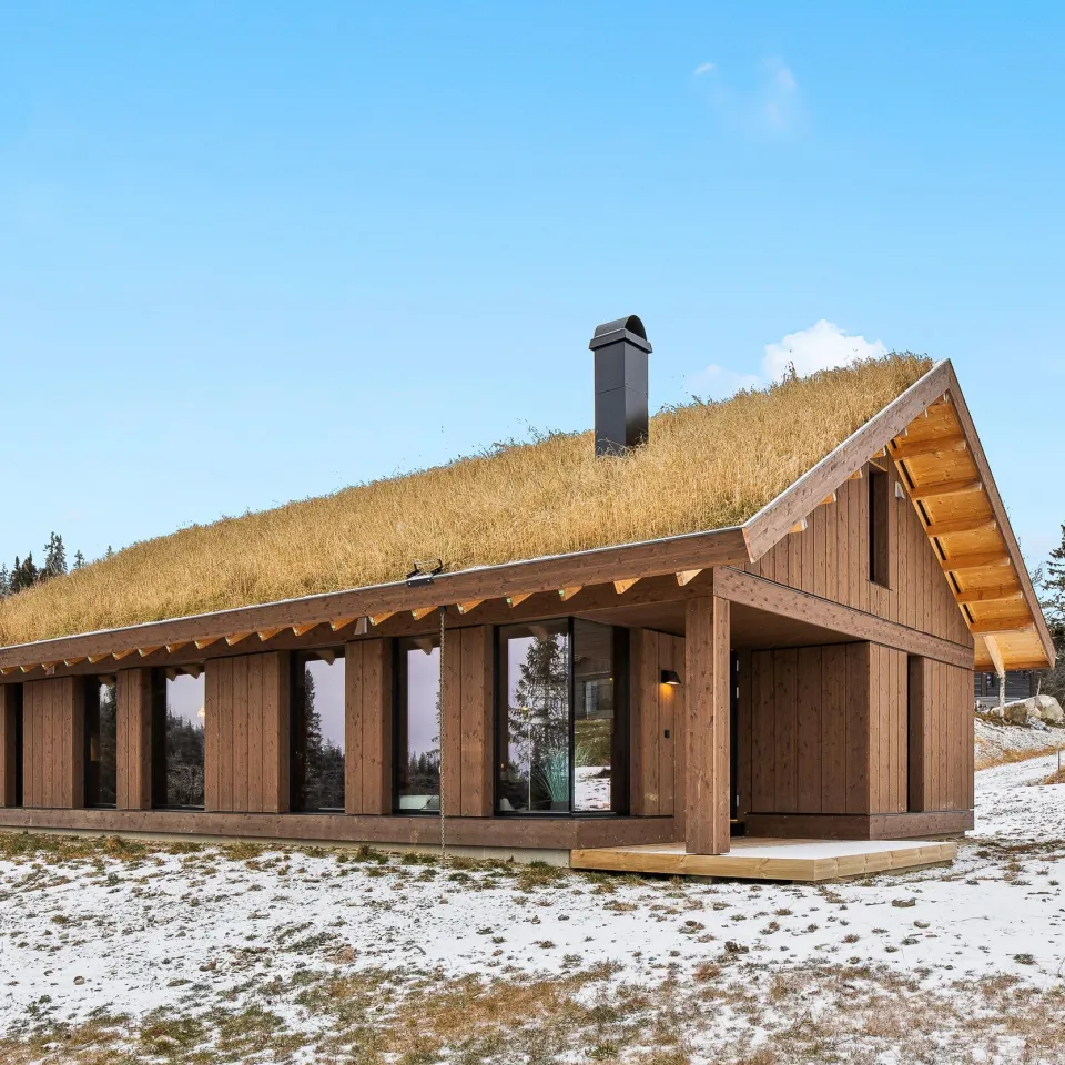 SVARTSKARDVEGEN 186