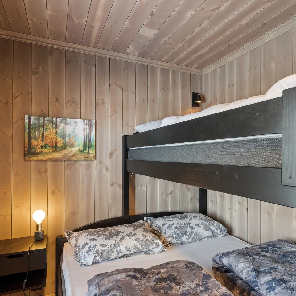 NESTINGSSÆTRA 1