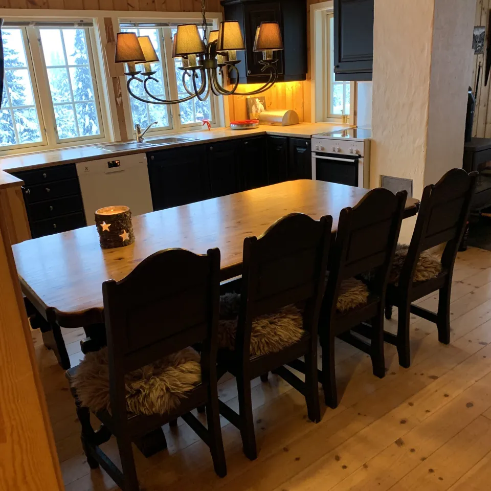 BJØNNLISKARDET 13