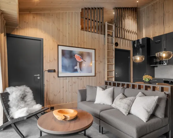 YTTERSVINGEN COMFORT