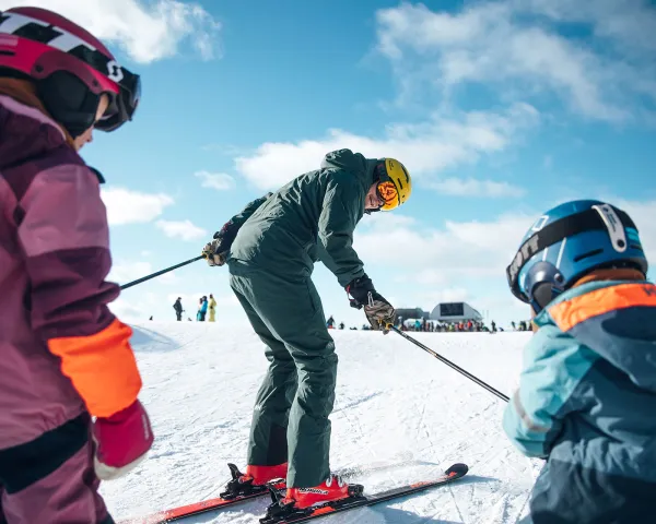Hafjell familie ski staver vinter