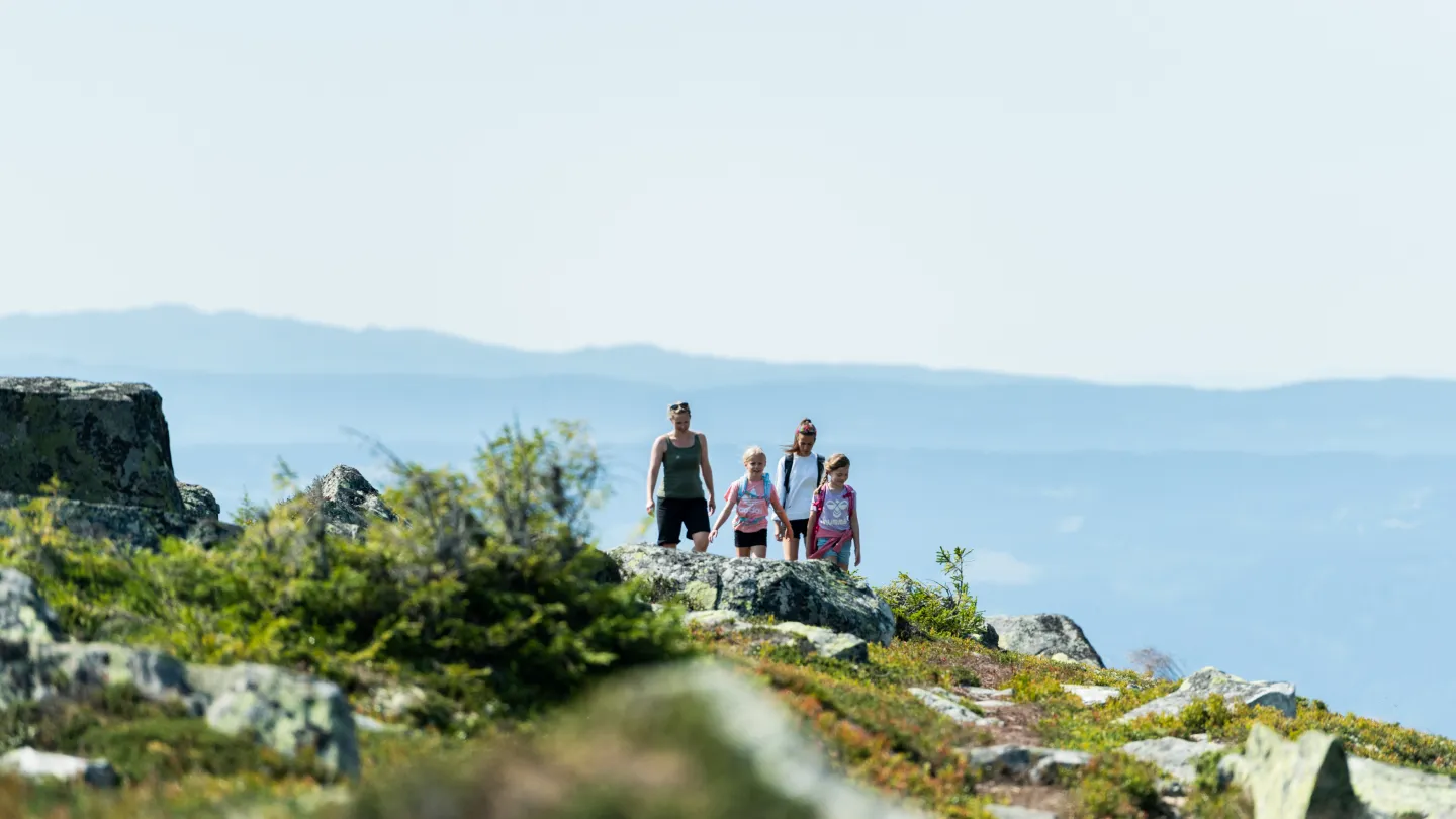 Familie på tur i Hafjell