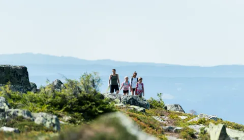Familie på tur i Hafjell