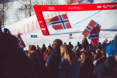 Folkefest i Kvitfjell under WC.